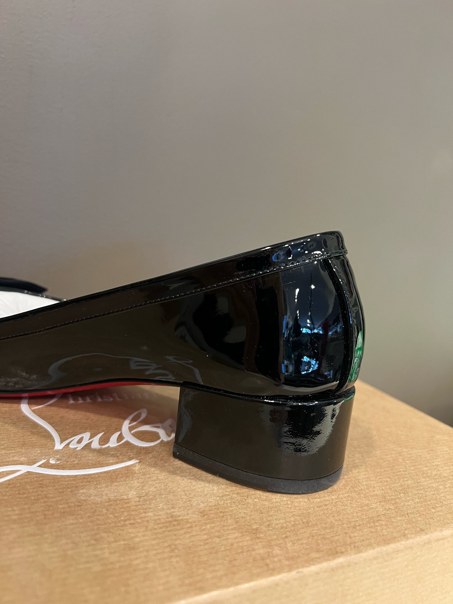 Christian Louboutin Size 38 Black Shoes