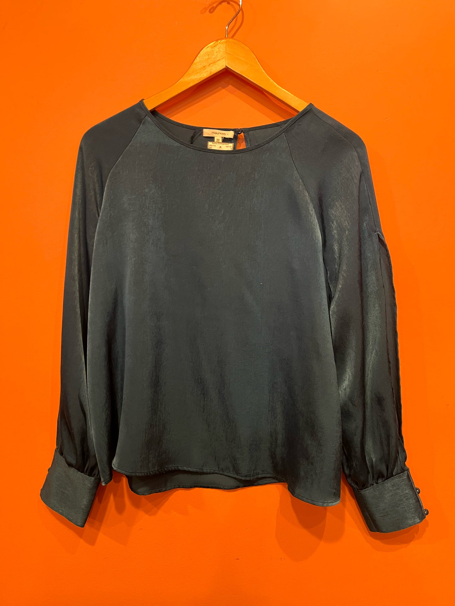 Size S Maurices Shirt