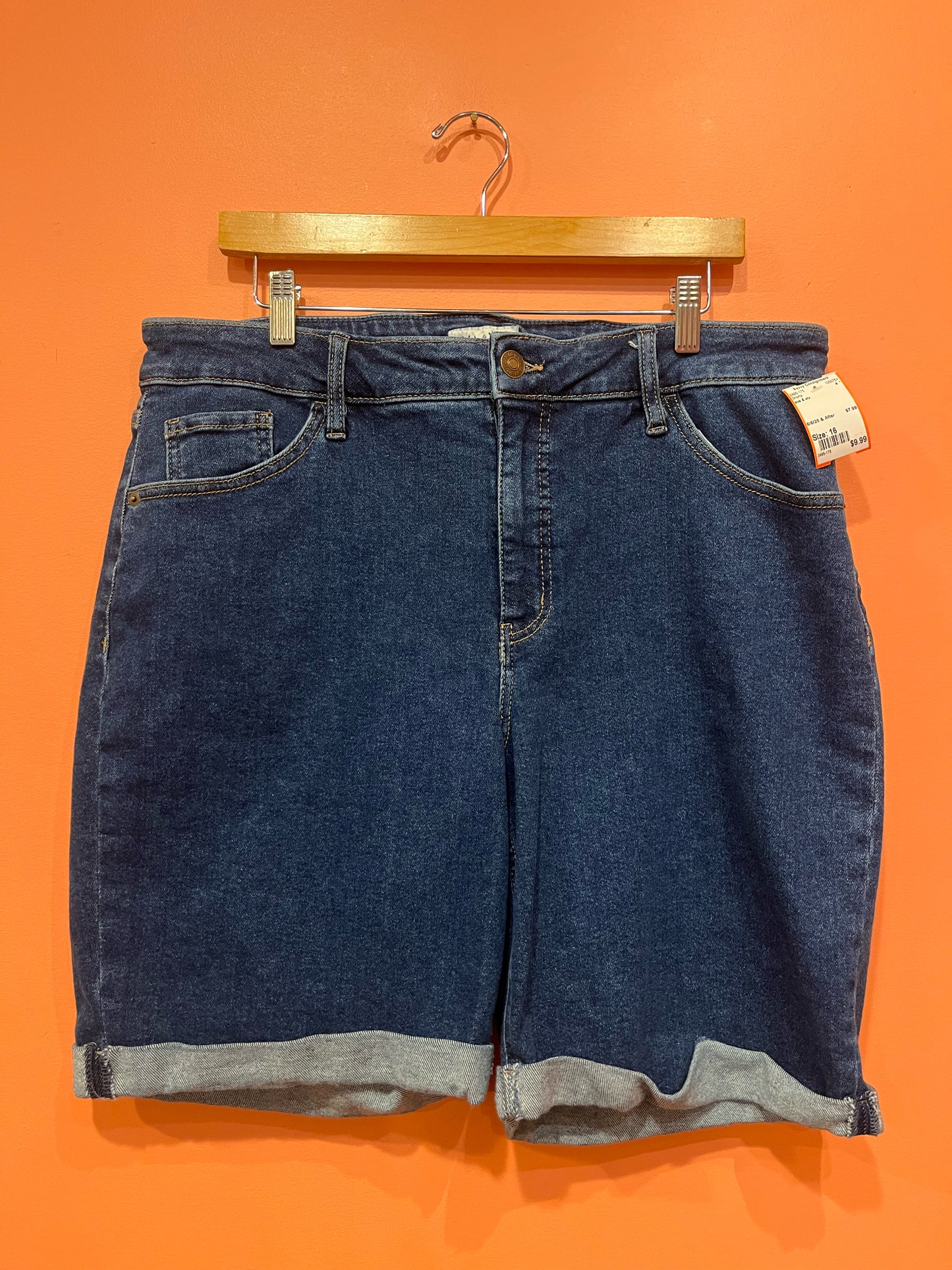 Size 16 ava & viv Shorts