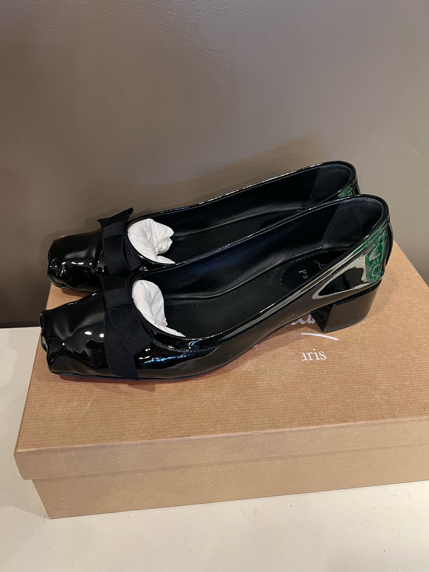 Christian Louboutin Size 38 Black Shoes