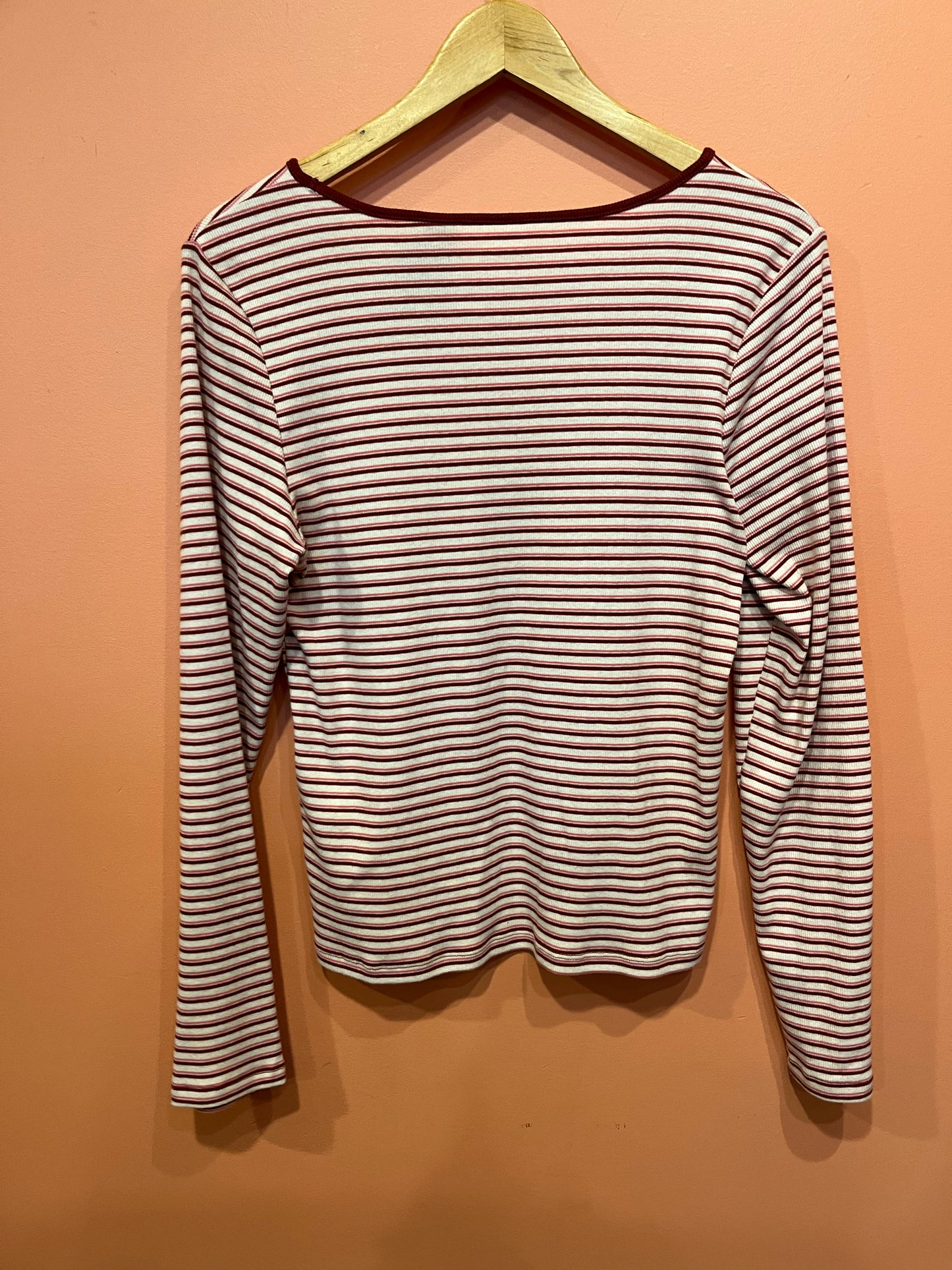 Size L Levi Shirt