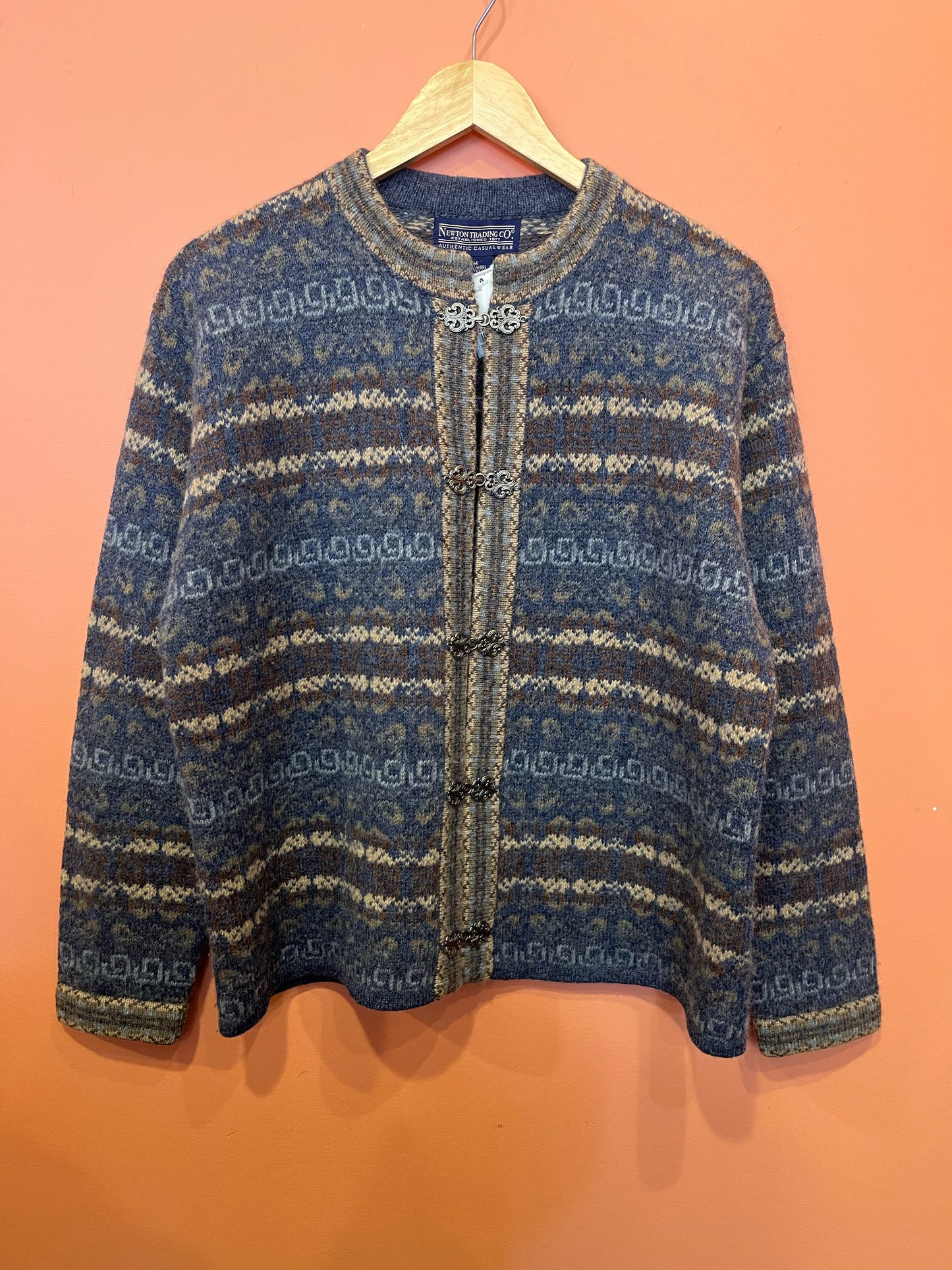 Size M Newton Wool Cardigan