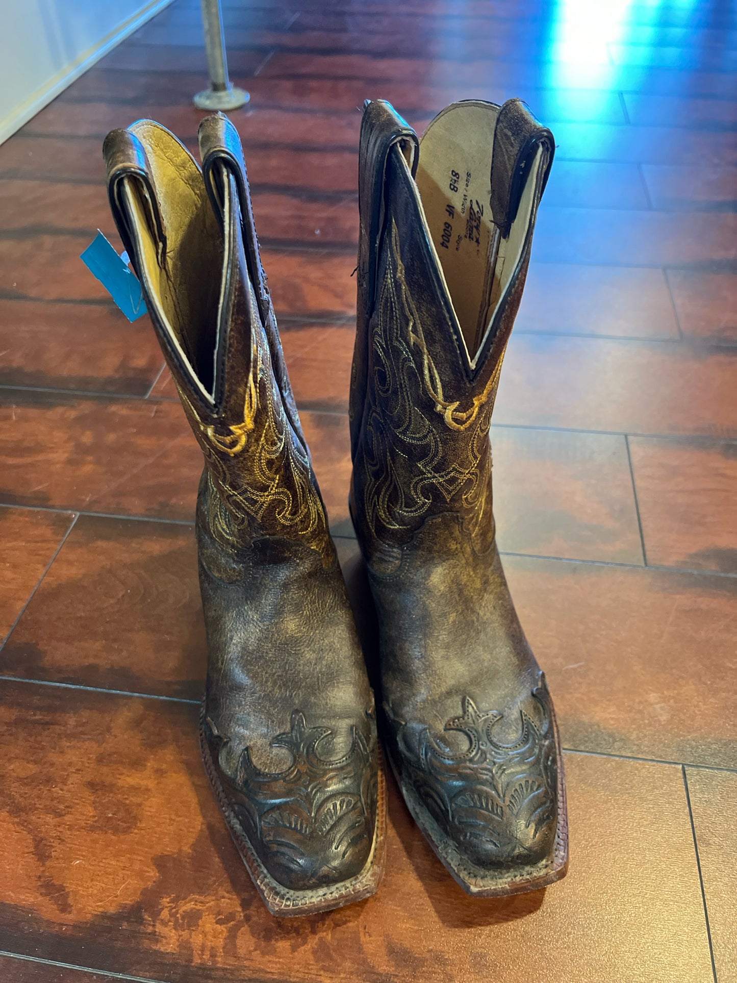 8 1/2 Tony Lama Boots