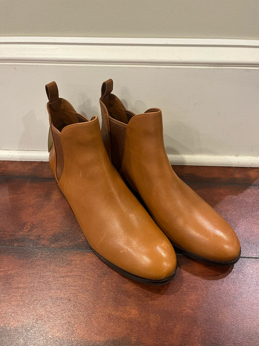 9 1/2 Cole Haan Boots