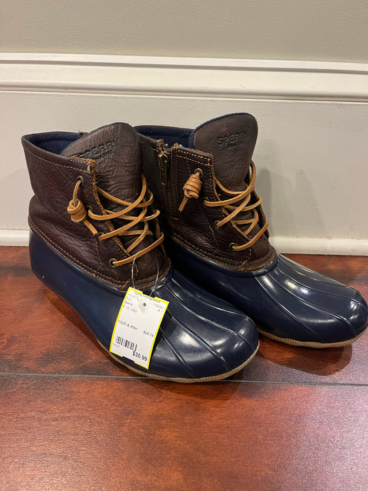 8 1/2 Sperry Boots